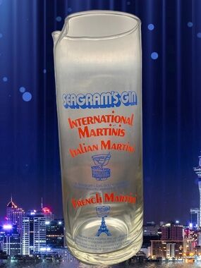 Vintage Seagram's Gin International Martinis French Italian Pitcher Beaker Mixer